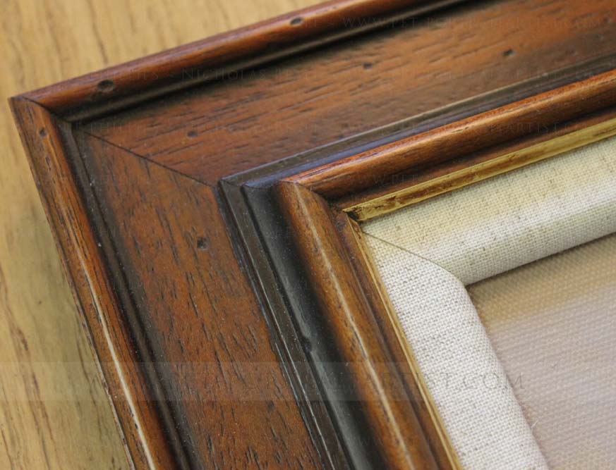 Close up of the traditional flat frame